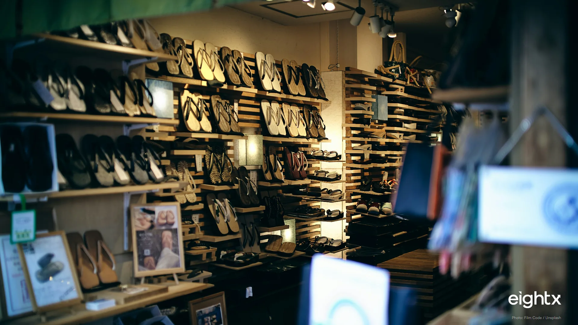 Footwear inventory planning: the size-run math